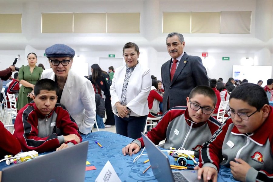 Conecta UAEH a 19 estados en Primera Clase Masiva de Robótica