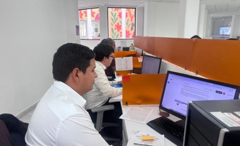 Contraloría de Hidalgo lleva el padrón de proveedores y contratistas al mundo digital
