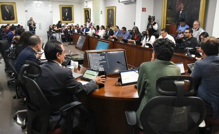 Exhorto Congreso a Los 84 Municipios Actualicen o Realicen Estudios Actuariales Sobre Pasivos y Obligaciones Laborales