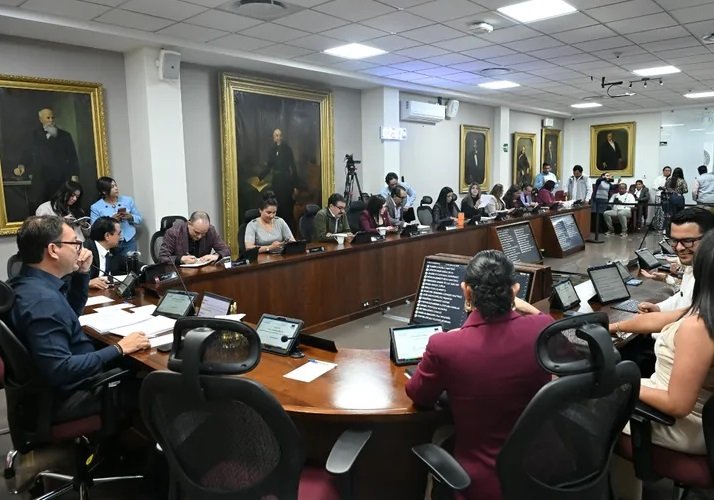Diputados Proponen modificar el Código Electoral de Hidalgo para que personas con discapacidad y de la diversidad sexual accedan a diputaciones de representación proporcional.