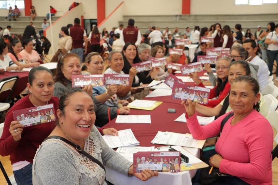 Entrega Sebiso apoyos sociales en zonas serranas de Hidalgo