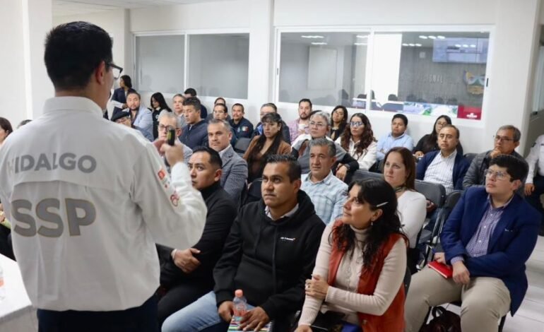 Imparte SSPH Conferencia Sobre Prevención de Delitos Cibernéticos en Tula
