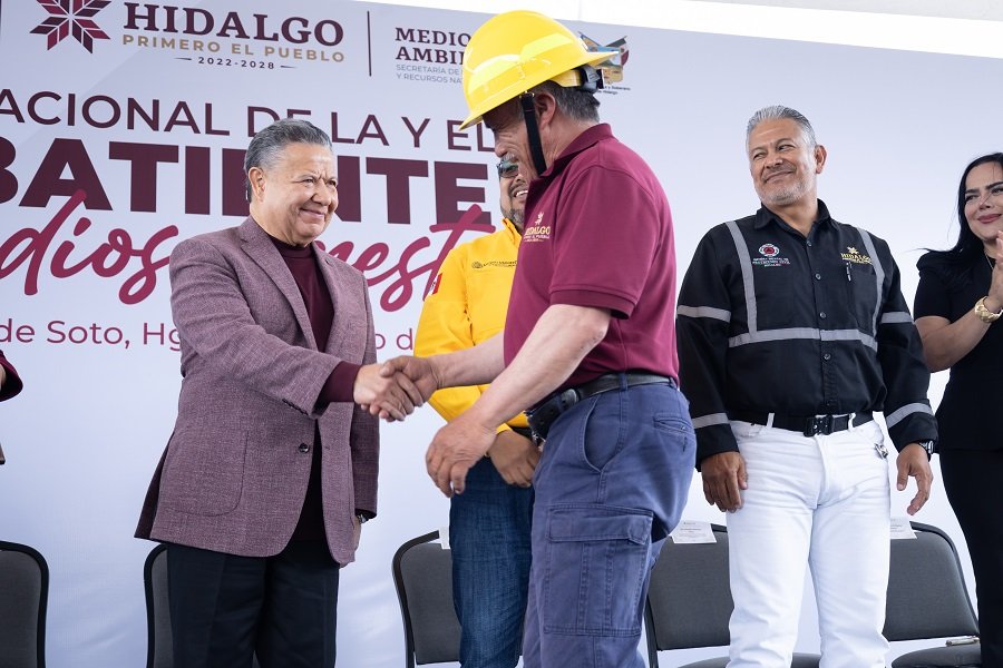 Julio Menchaca Enaltece Labor de Combatientes de Incendios Forestales