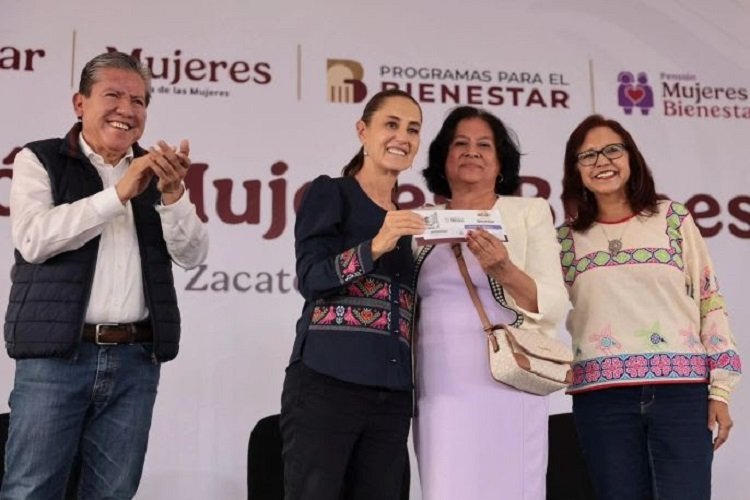 La Pensión Mujeres Bienestar No Es Una Dádiva, Es Un Derecho de Las Mexicanas: Presidenta Claudia Sheinbaum en Entrega de Tarjetas En Río Grande, Zacatecas