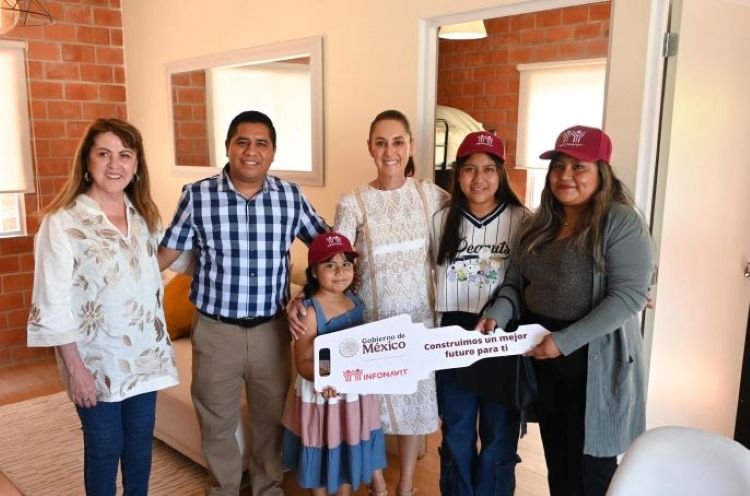 Presidenta Claudia Sheinbaum Anuncia Más Preparatorias, Atención Casa Por Casa, Empleo a Jóvenes y Presencia de La Guardia Nacional Para Construir La Paz y Seguridad en Cuautla, Morelos