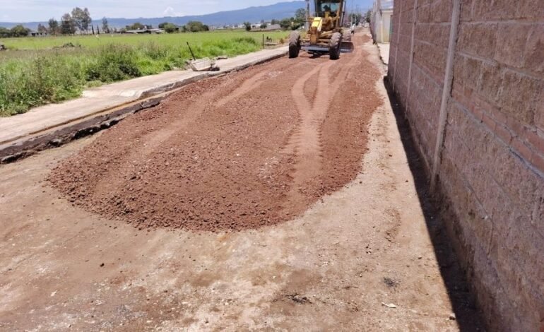 Reencarpetamiento Asfáltico En Rincones de La Hacienda Con Inversión Superior Al Millón de Pesos en  Tulancingo