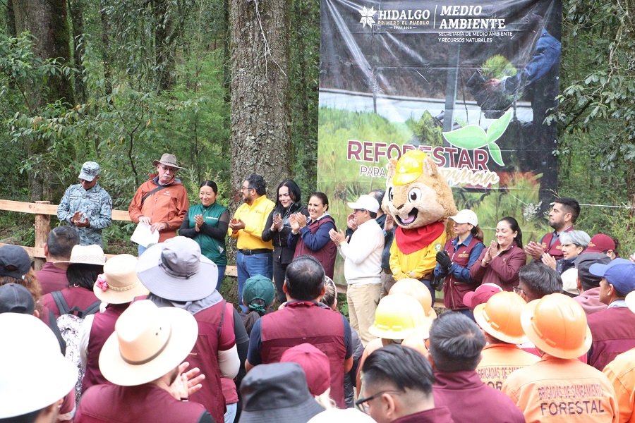 Semarnath conmemora el 44 aniversario del Parque Nacional El Chico con la plantación de 3 mil 500 árboles