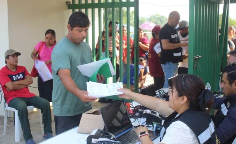 Supervisión de la Contraloría da certeza a la entrega de programas sociales en San Felipe Orizatlán