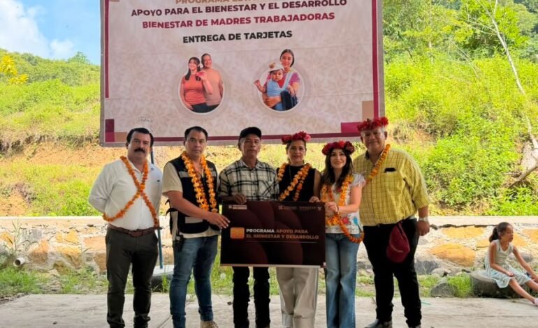 Verifica Contraloría Entrega de Programas Sociales en Jaltocán
