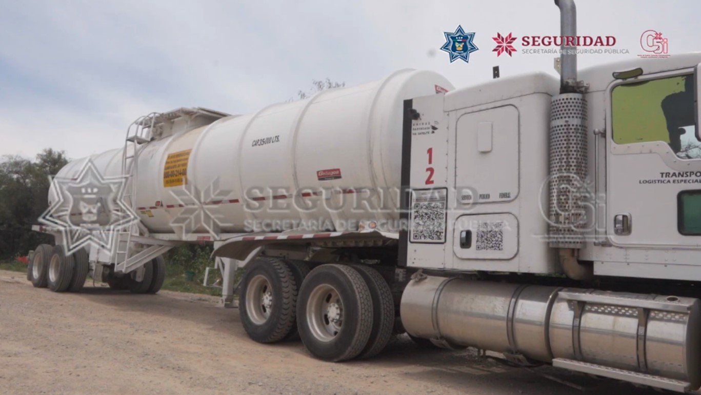 80 Mil Litros de Combustible de Presunta Procedencia Ilícita, Fueron Asegurados en Hidalgo.