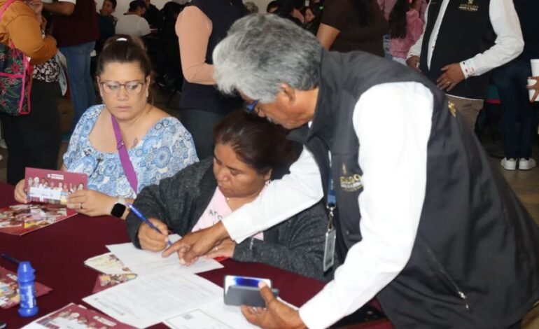 Comenzó entrega de tarjetas a personas cuidadoras de Hidalgo