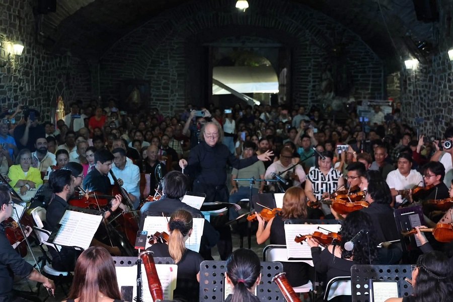 Ecos Orquestales lleva música sinfónica a la Catedral de Cristo Rey de Huejutla