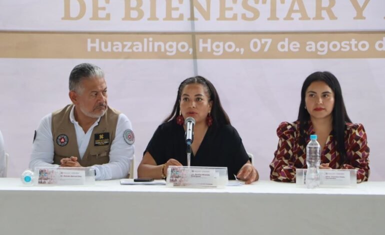 Gobierno estatal regresa a Huazalingo con respuestas a los planteamientos ciudadanos
