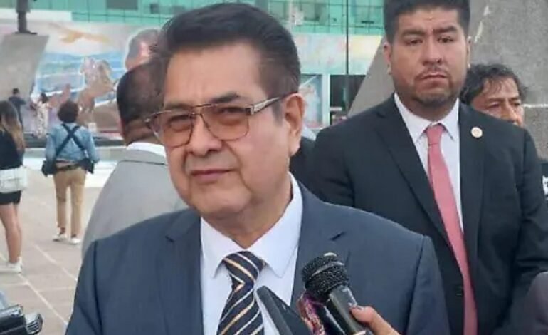 Guillermo Olivares Llamó a Respetar la Ley y Privilegiar el Diálogo Para Resolver el Conflicto Entre Vecinos de la Flor y el Gobierno de San Salvador.