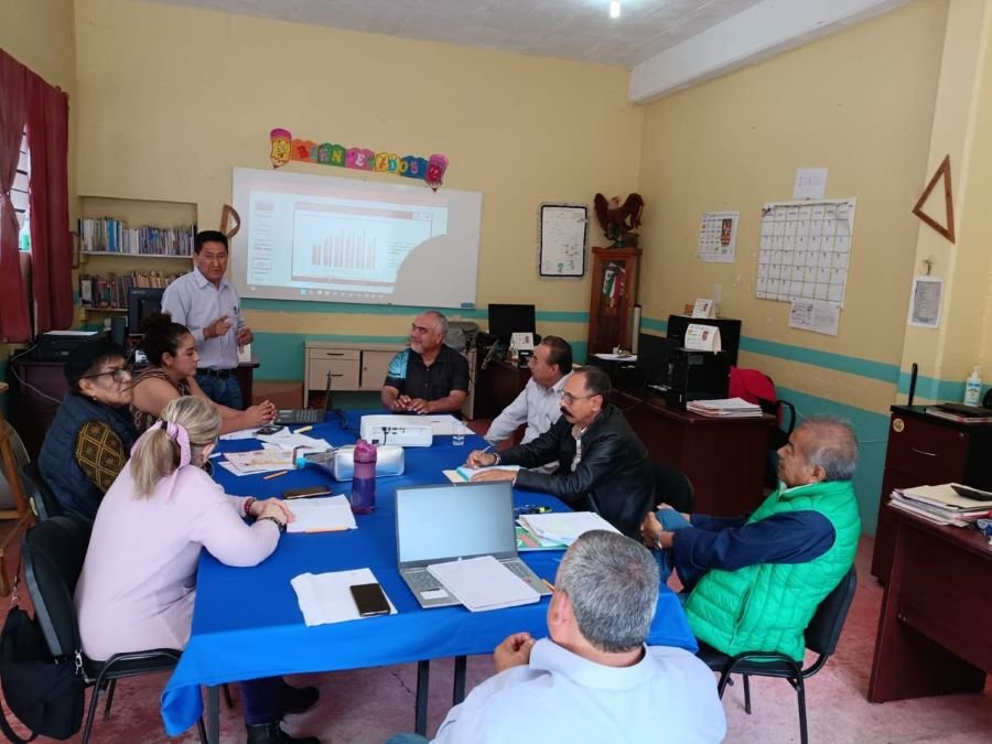 IHE Fortalece Formación Docente Con Red de Centros de Maestros