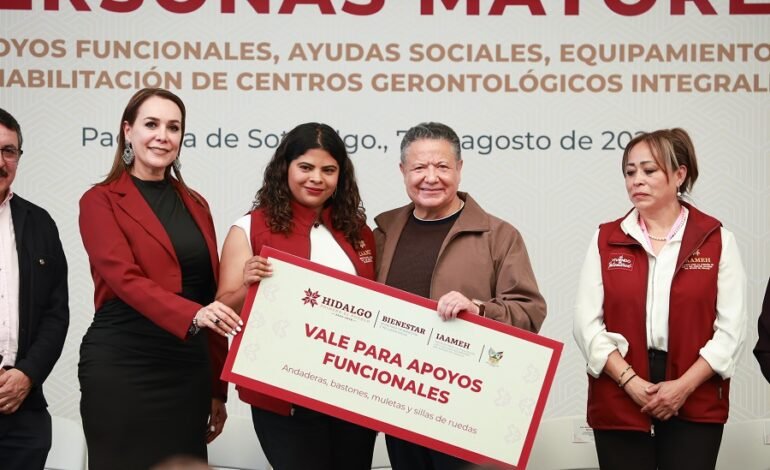 Julio Menchaca Promueve el Bienestar Integral de las Personas Adultas Mayores