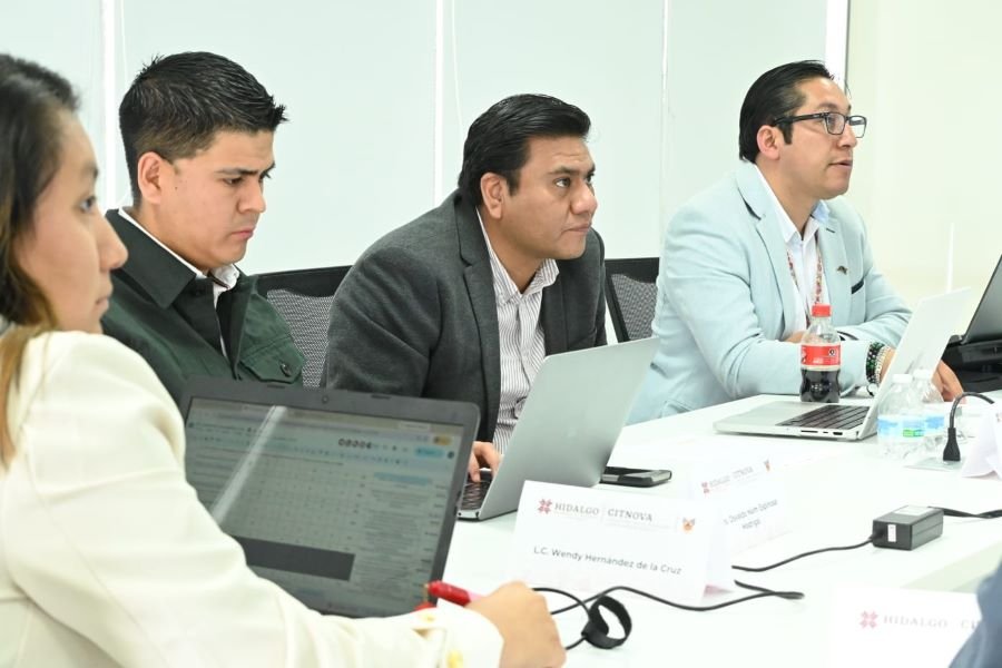 Programa de Becas para estudios de especialidad en instituciones nacionales beneficiará a 21 hidalguenses