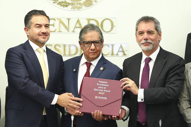 Recibe Senado de la República el Paquete Económico 2027