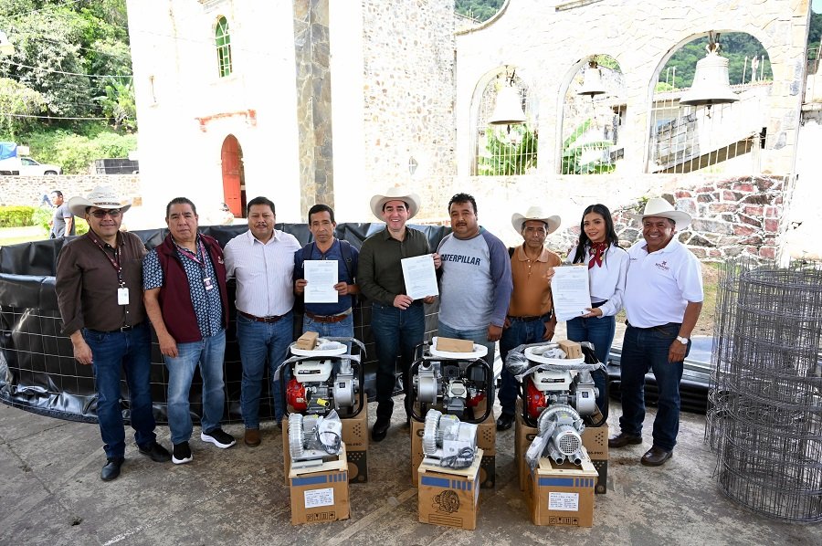 Apoyos al Campo Impulsan La Productividad de Ocho Municipios de La Sierra y Huasteca