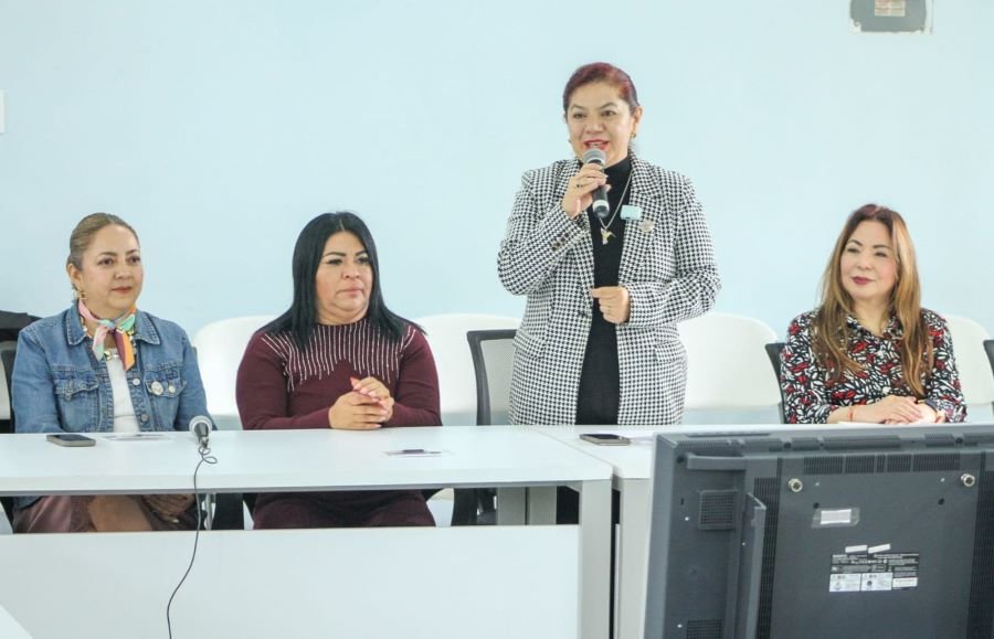 Capacita SEPH a Supervisores Escolares en Acompañamiento Pedagógico