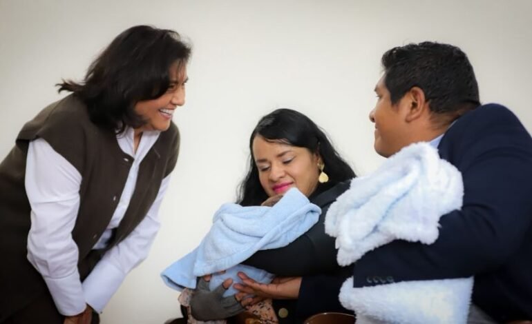 Familias hidalguenses cruzaron el Puente de Amor para brindar un hogar a niñas, niños y adolescentes en Hidalgo