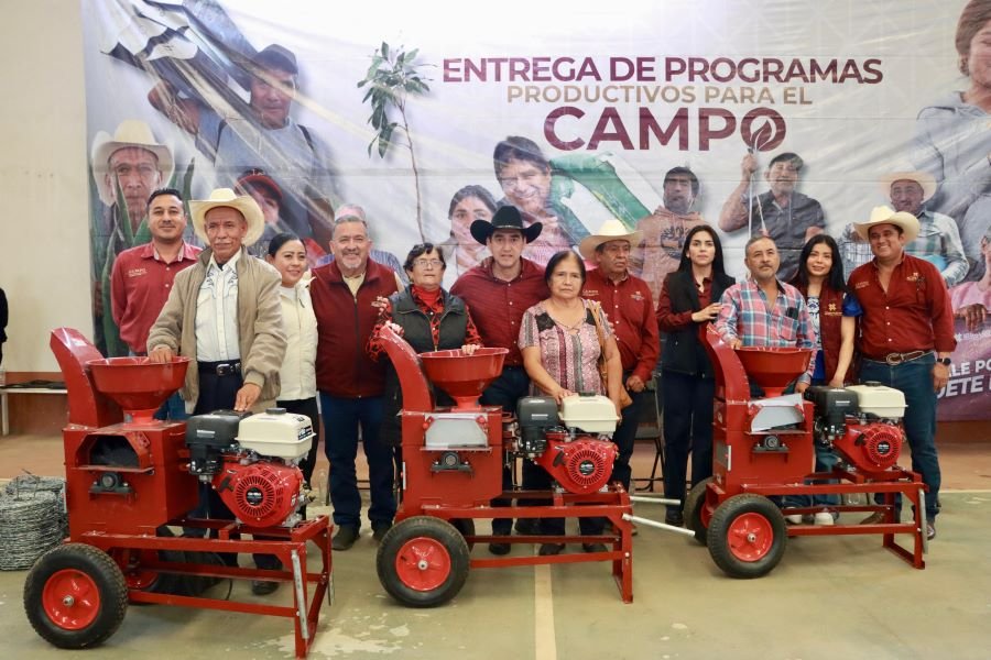 Destina Saderh apoyos al sector agropecuario en Lolotla