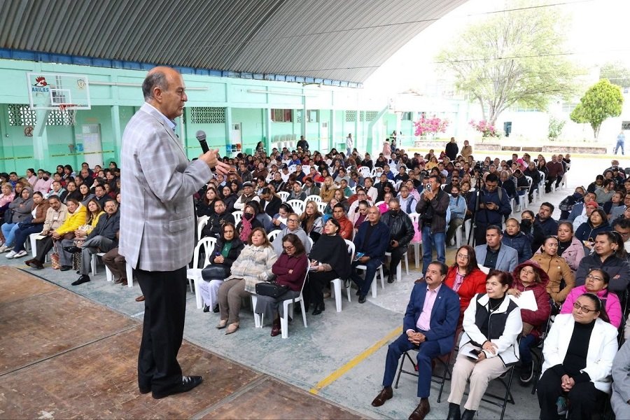 Natividad Castrejón Imparte Conferencia Magistral sobre Formación Familiar y Bienestar Socioemocional en Mixquiahuala
