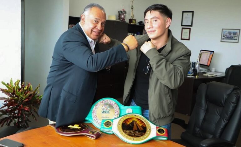 Estudiante de la UPT conquista título mundial de boxeo y va a Argentina
