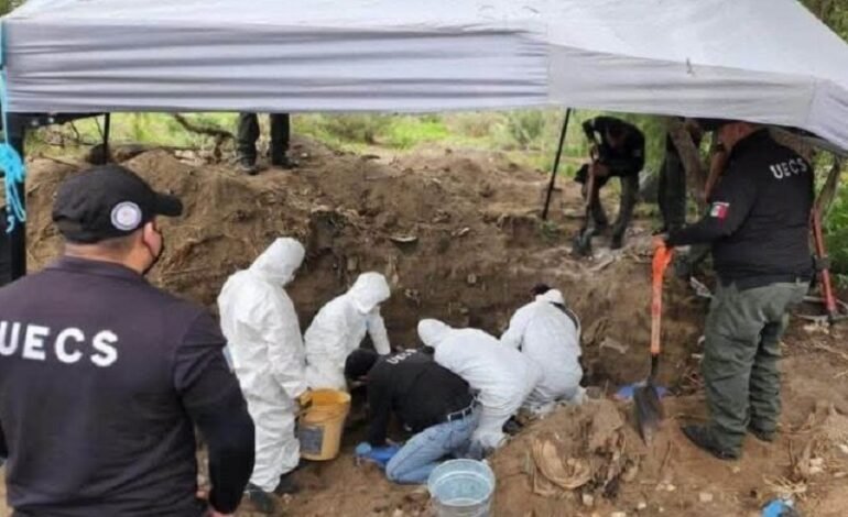 Hallaron Una Fosa Clandestina Con Los Restos de Cinco Personas en la Comunidad de Texas, Municipio de Atotonilco de Tula