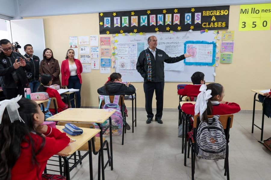 Más y Mejores Espacios Para Aprender. Huichapan Recibe Obra Educativa Por 12.9 Mdp.