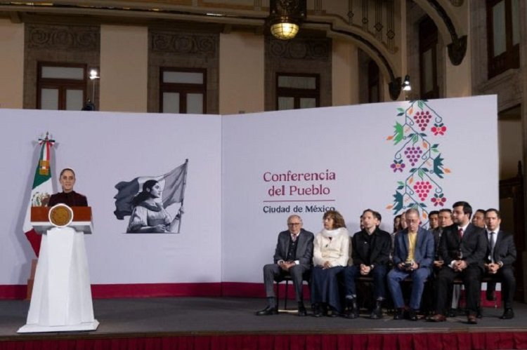 Presidenta Claudia Sheinbaum Presenta al Consejo Asesor Para La Transformación Digital del Sector Salud; Automatizará La Entrega de Medicamentos e Insumos Médicos