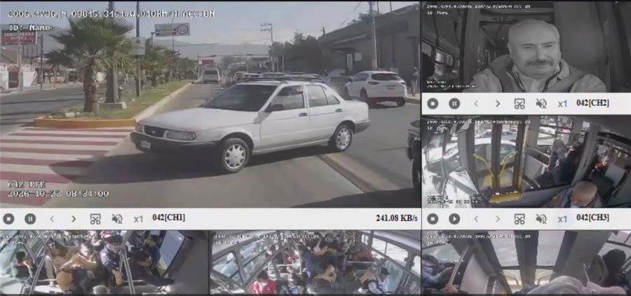 Accidente vial a la altura de la Estación de Bomberos José María Morelos y Pavón, sobre el bulevar Felipe Ángeles.