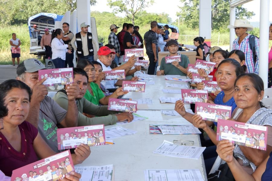 Sebiso Lleva Apoyos a La Huasteca y Sierra Alta